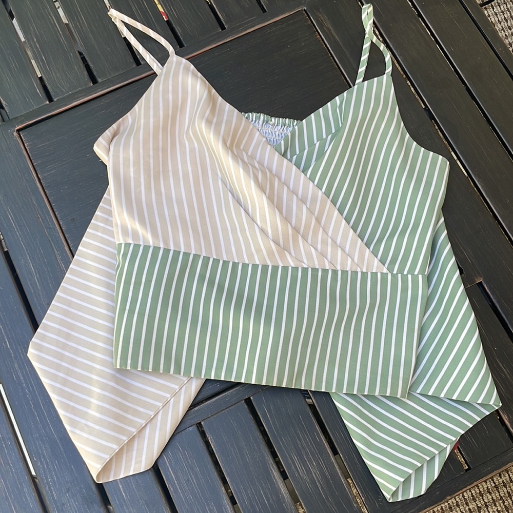 Mint and beige crop top